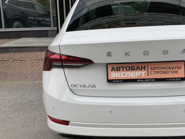 Skoda Octavia IV (A8) с пробегом 2021 года, цена 2 699 000 рублей, 35081 км, лифтбек, Автокод Объявления