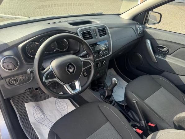 Renault Logan II Рестайлинг с пробегом 2019 года, цена 1 120 000 рублей, 94000 км, седан, Автокод Объявления