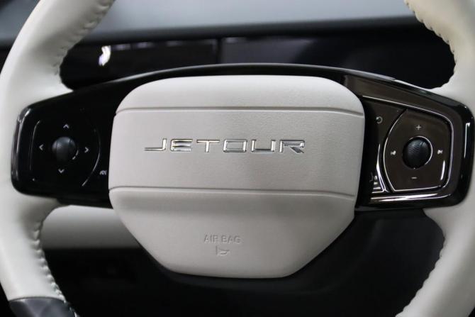JETOUR DASHING I с пробегом 2024 года, цена 2 165 650 рублей, 21016 км, внедорожник, Автокод Объявления