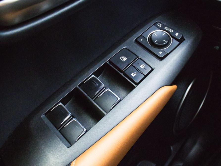 Lexus NX I Рестайлинг Екатеринбург  - изображение 12
