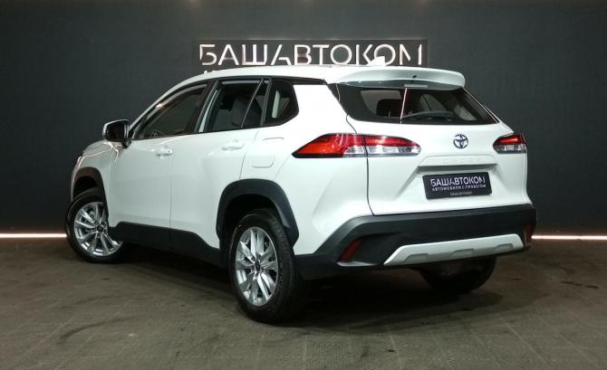 Toyota Corolla Cross I с пробегом 2024 года, цена 2 850 000 рублей, 23900 км, внедорожник, Автокод Объявления