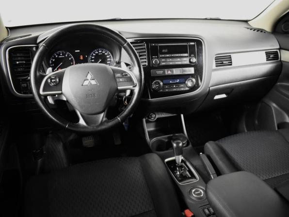 Mitsubishi Outlander III Рестайлинг с пробегом 2014 года, цена 1 080 200 рублей, 291167 км, внедорожник, Автокод Объявления