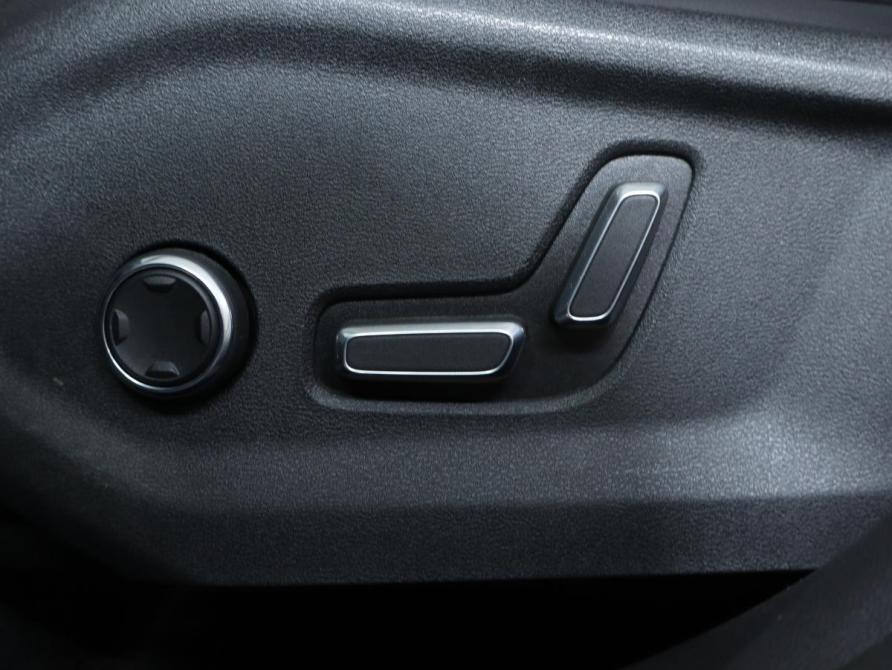 Geely Monjaro I Москва  - изображение 21