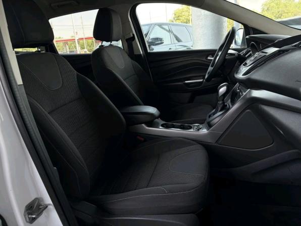 Ford Kuga II с пробегом 2014 года, цена 1 099 000 рублей, 225696 км, внедорожник, Автокод Объявления