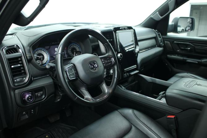 Ram 1500 V с пробегом 2022 года, цена 9 395 000 рублей, 29520 км, пикап, Автокод Объявления