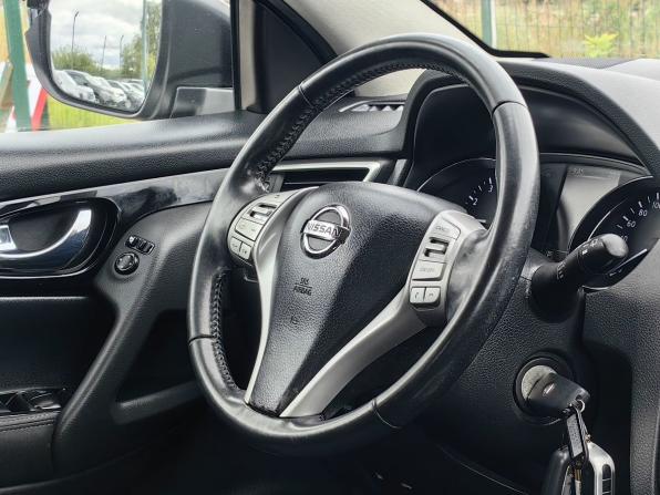 Nissan Qashqai II с пробегом 2017 года, цена 1 239 000 рублей, 203251 км, внедорожник, Автокод Объявления