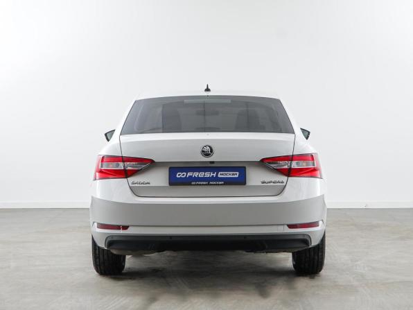 Skoda Superb III с пробегом 2018 года, цена 2 178 055 рублей, 105707 км, лифтбек, Автокод Объявления