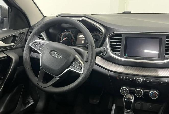 Lada (ВАЗ) Vesta I Рестайлинг (NG) с пробегом 2024 года, цена 1 390 000 рублей, 13653 км, седан, Автокод Объявления