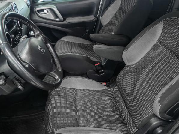 Peugeot Partner II Рестайлинг 2 с пробегом 2016 года, цена 1 149 900 рублей, 170000 км, компактвэн, Автокод Объявления