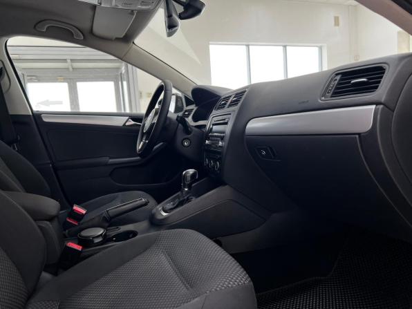 Volkswagen Jetta VI с пробегом 2011 года, цена 870 000 рублей, 197232 км, седан, Автокод Объявления