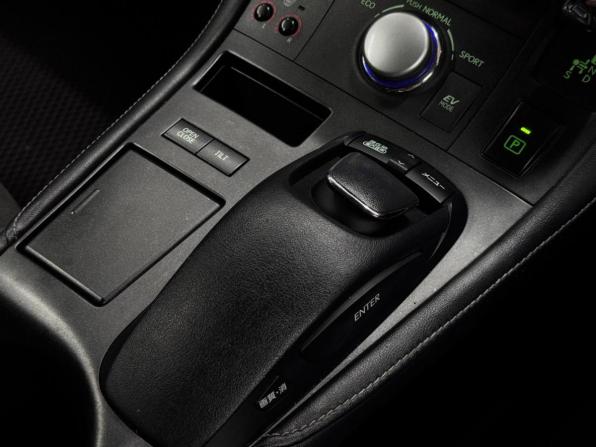 Lexus CT I с пробегом 2011 года, цена 1 389 000 рублей, 282000 км, хэтчбек, Автокод Объявления