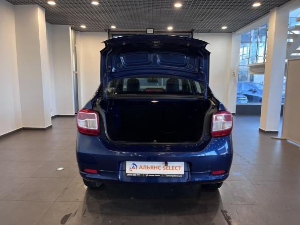 Renault Logan II с пробегом 2017 года, цена 885 000 рублей, 129282 км, седан, Автокод Объявления
