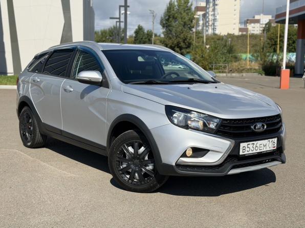 Lada (ВАЗ) Vesta I с пробегом 2018 года, цена 900 000 рублей, 93821 км, универсал, Автокод Объявления