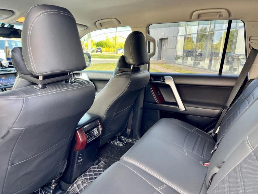 Toyota Land Cruiser Prado 150 Series Рестайлинг 1 Великие Луки  - изображение 11