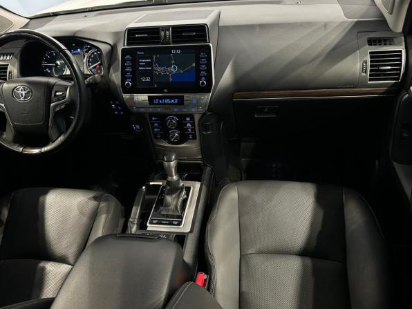 Toyota Land Cruiser Prado 150 Series Рестайлинг 3 с пробегом 2021 года, цена 6 990 000 рублей, 55252 км, внедорожник, Автокод Объявления