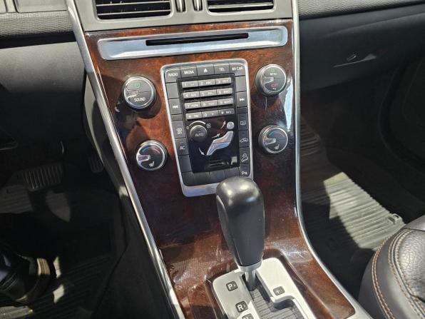 Volvo XC60 I с пробегом 2012 года, цена 1 599 000 рублей, 177990 км, внедорожник, Автокод Объявления