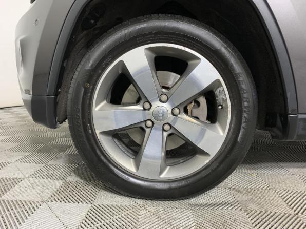 Jeep Grand Cherokee IV (WK2) Рестайлинг с пробегом 2013 года, цена 1 490 000 рублей, 318464 км, внедорожник, Автокод Объявления