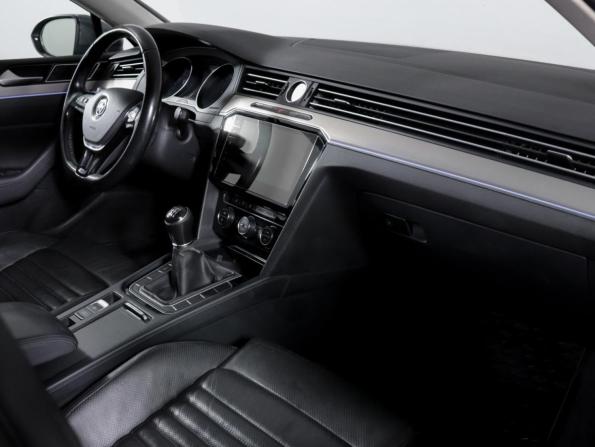 Volkswagen Passat B8 с пробегом 2016 года, цена 1 449 000 рублей, 106160 км, седан, Автокод Объявления