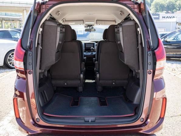 Honda Freed II с пробегом 2017 года, цена 1 549 000 рублей, 77342 км, компактвэн, Автокод Объявления