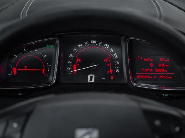 Citroen DS5 с пробегом 2012 года, цена 969 000 рублей, 120000 км, хэтчбек, Автокод Объявления