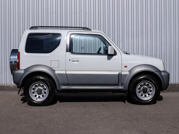 Suzuki Jimny III Рестайлинг 1 с пробегом 2011 года, цена 999 000 рублей, 188218 км, внедорожник, Автокод Объявления