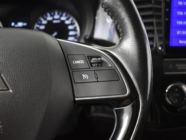 Mitsubishi Outlander III Рестайлинг 3 с пробегом 2019 года, цена 1 843 100 рублей, 141642 км, внедорожник, Автокод Объявления