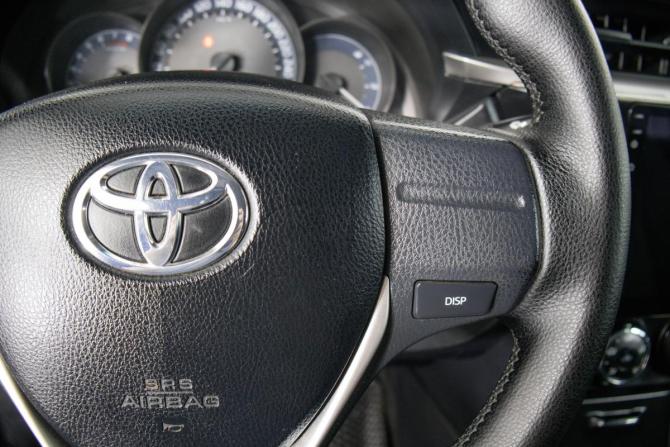 Toyota Corolla XI (E160 E170 E180) Рестайлинг 1 с пробегом 2014 года, цена 849 000 рублей, 428000 км, седан, Автокод Объявления
