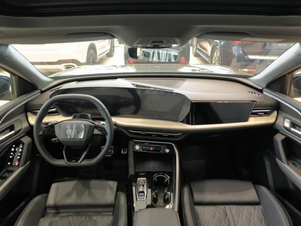 Audi Q5 III с пробегом 2026 года, цена 6 450 000 рублей, 20 км, внедорожник, Автокод Объявления