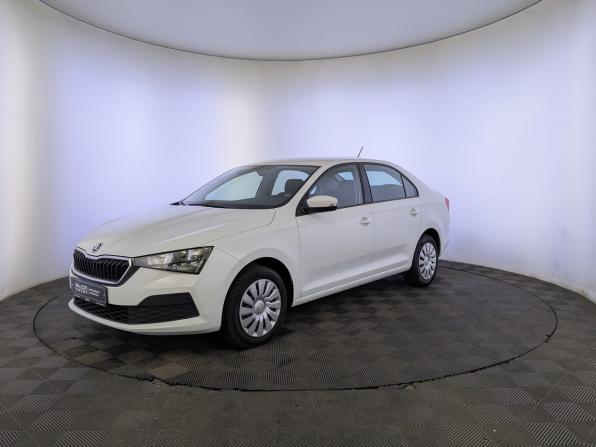 Skoda Rapid II с пробегом 2022 года, цена 1 799 000 рублей, 64409 км, лифтбек, Автокод Объявления