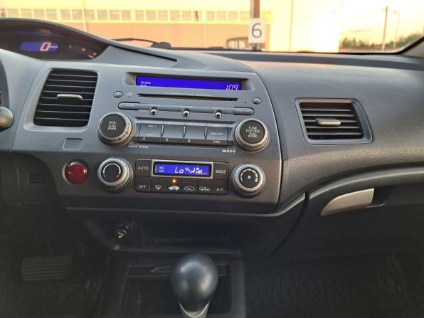 Honda Civic VIII с пробегом 2009 года, цена 630 000 рублей, 255401 км, седан, Автокод Объявления