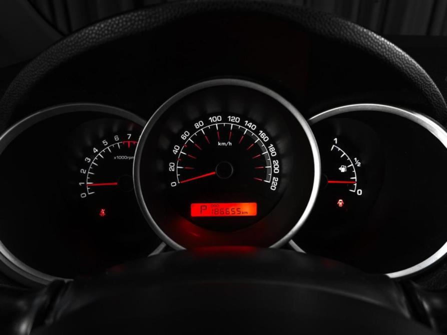 Kia Venga I Тюмень  - изображение 14