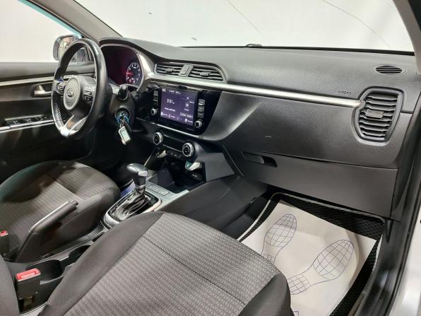 Kia Rio IV Рестайлинг с пробегом 2020 года, цена 1 500 000 рублей, 138000 км, хэтчбек, Автокод Объявления