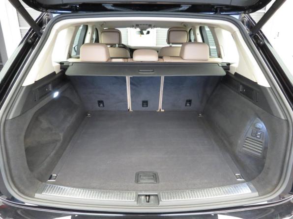 Volkswagen Touareg III с пробегом 2019 года, цена 3 910 000 рублей, 110000 км, внедорожник, Автокод Объявления