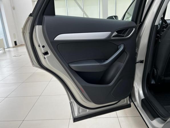 Audi Q3 I (8U) Рестайлинг с пробегом 2015 года, цена 2 040 000 рублей, 101109 км, внедорожник, Автокод Объявления