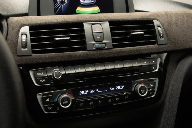 BMW 3 серии VI (F3x) Рестайлинг с пробегом 2016 года, цена 2 175 000 рублей, 72400 км, седан, Автокод Объявления