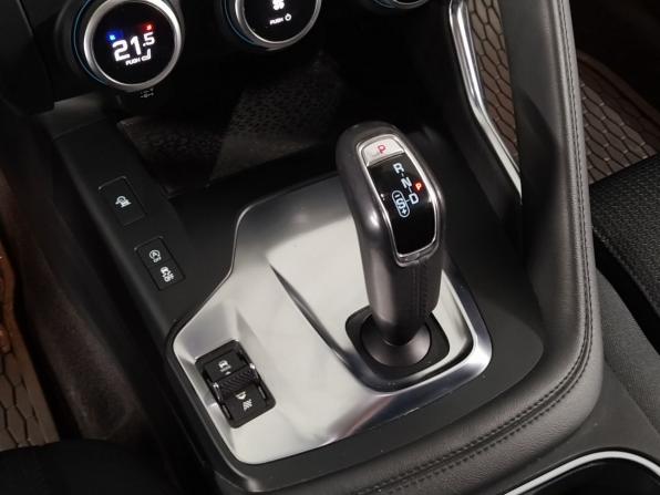 Jaguar E-Pace I с пробегом 2019 года, цена 2 954 000 рублей, 54024 км, внедорожник, Автокод Объявления