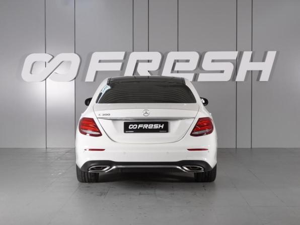 Mercedes-Benz E-Класс V (W213 S213 C238) с пробегом 2017 года, цена 3 515 000 рублей, 170470 км, седан, Автокод Объявления