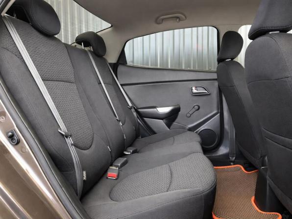 Kia Rio III Рестайлинг с пробегом 2016 года, цена 997 000 рублей, 201693 км, седан, Автокод Объявления