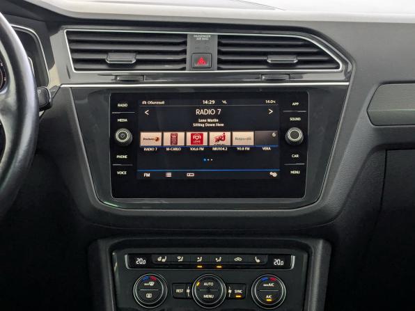 Volkswagen Tiguan II с пробегом 2019 года, цена 2 150 000 рублей, 193073 км, внедорожник, Автокод Объявления