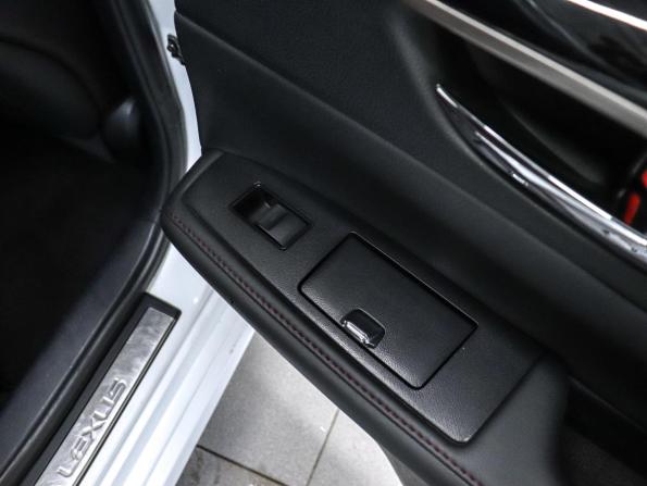 Lexus ES VI с пробегом 2015 года, цена 2 049 000 рублей, 192940 км, седан, Автокод Объявления