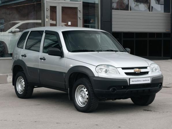 Chevrolet Niva I Рестайлинг с пробегом 2019 года, цена 750 000 рублей, 137245 км, внедорожник, Автокод Объявления