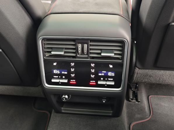 Porsche Cayenne III с пробегом 2021 года, цена 12 990 000 рублей, 48300 км, внедорожник, Автокод Объявления