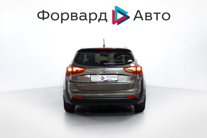 Kia Ceed II с пробегом 2014 года, цена 949 999 рублей, 177000 км, универсал, Автокод Объявления