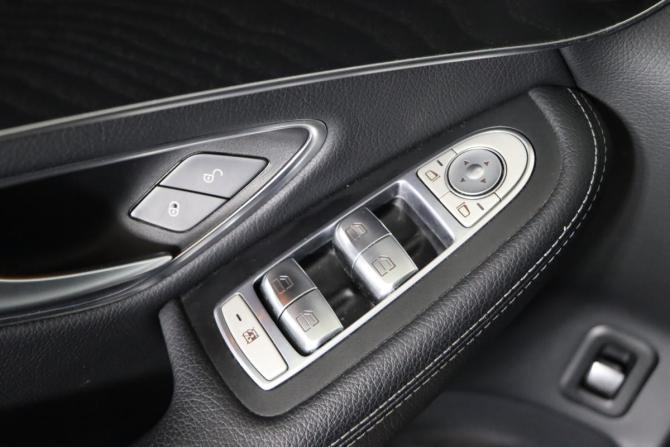 Mercedes-Benz GLC I (X253) с пробегом 2016 года, цена 2 679 990 рублей, 119861 км, внедорожник, Автокод Объявления