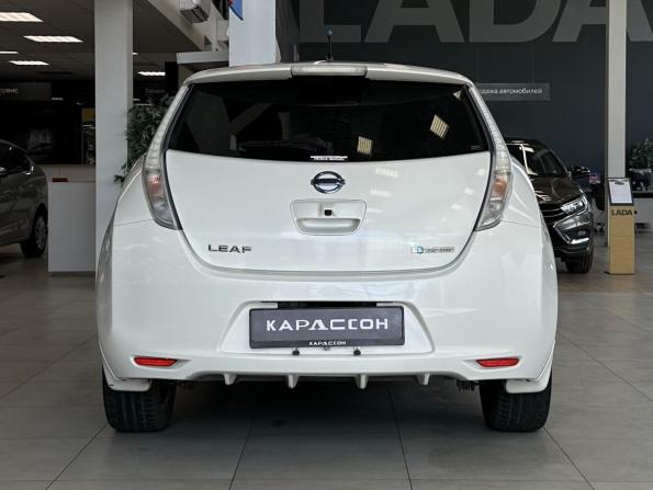 Nissan Leaf I (ZE0/AZE0) с пробегом 2012 года, цена 890 000 рублей, 169000 км, хэтчбек, Автокод Объявления