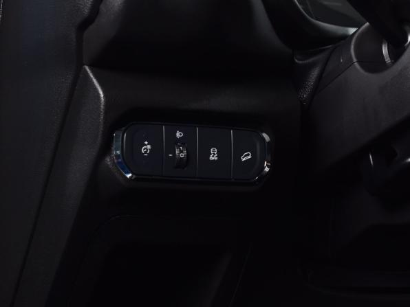 Haval Jolion I с пробегом 2023 года, цена 1 799 999 рублей, 34622 км, внедорожник, Автокод Объявления