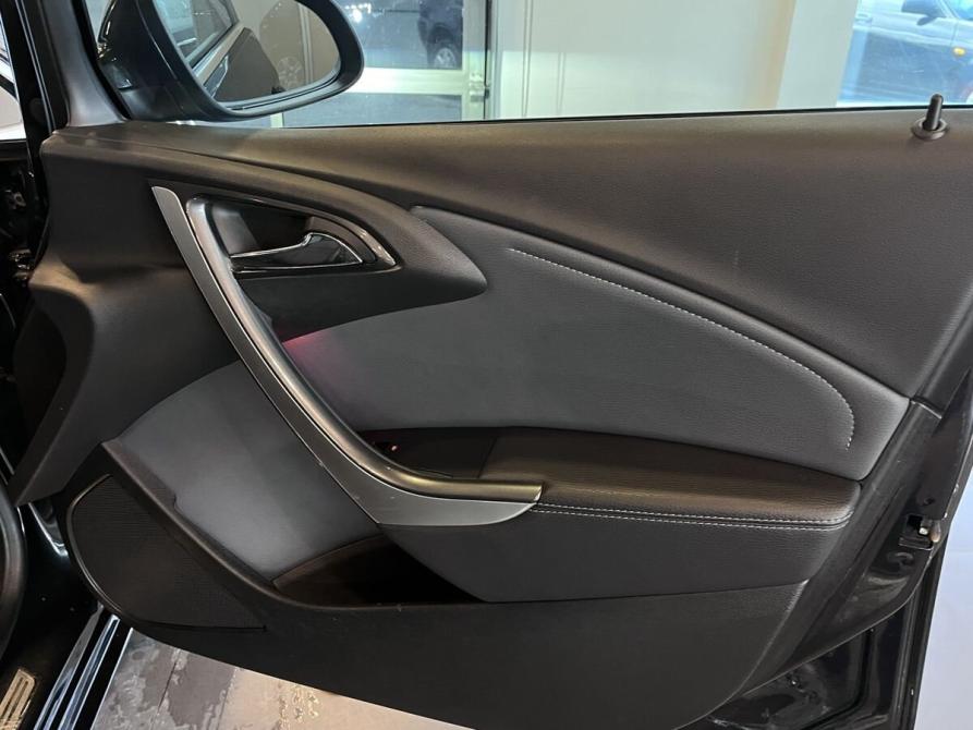 Opel Astra J Рестайлинг Чебоксары  - изображение 28