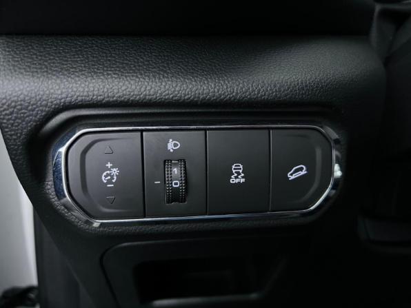 Haval Jolion I с пробегом 2023 года, цена 1 777 000 рублей, 51094 км, внедорожник, Автокод Объявления