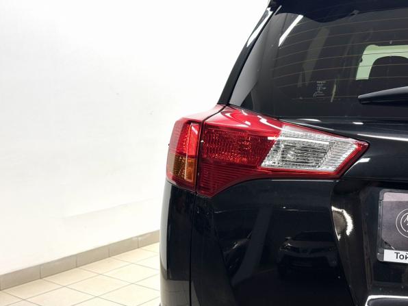 Toyota RAV4 IV (XA40) с пробегом 2015 года, цена 1 899 000 рублей, 166422 км, внедорожник, Автокод Объявления