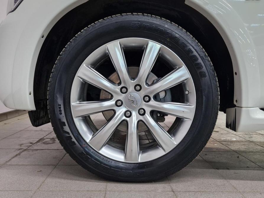 Infiniti QX80 I Москва  - изображение 12